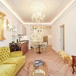 New Exquisite Cozy Baroque Apartment Portuguese Soul 2P