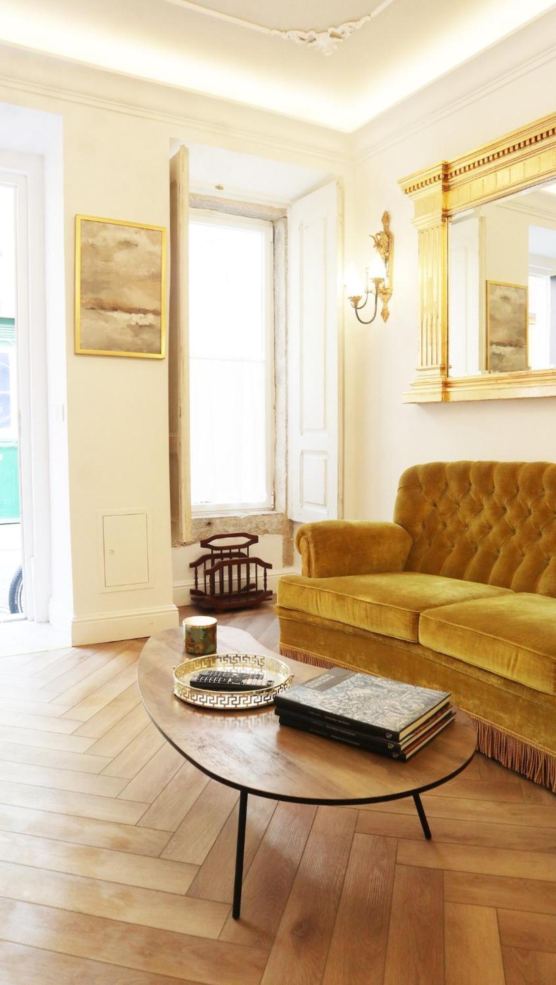 New Exquisite Cozy Baroque Portuguese Soul 2p * Lisboa