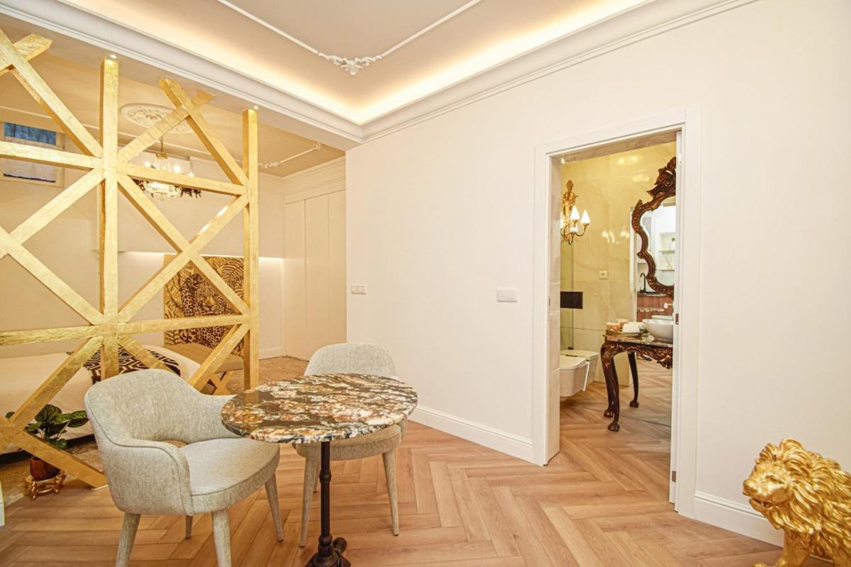 New Exquisite Cozy Baroque Apartment Portuguese Soul 2P Apartment
